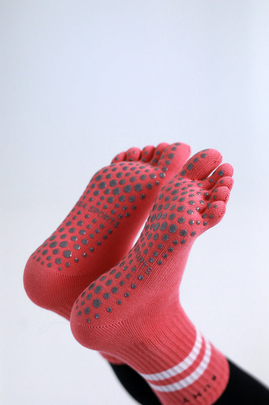 Kaip pasirinkti tinkamas pilates kojines?